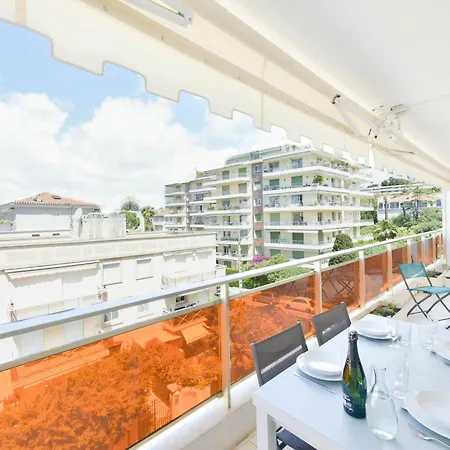 Renovated 1br Terrace Walk To *