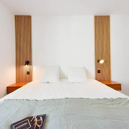 Renovated 1br Terrace Walk To Апартаменты *